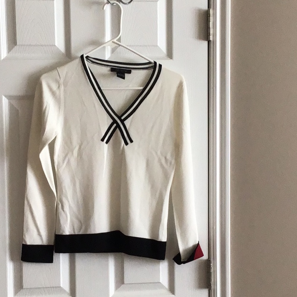 3 quarter length rayon/nylon cream top